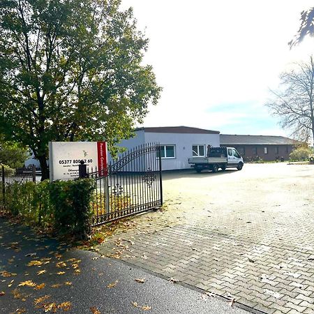 Hotel Castellana Lessien Eksteriør bilde